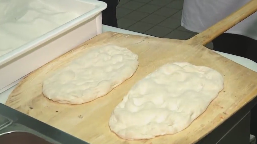 Have you ever tried a Pinsa? It’s a Roman-style pizza crust